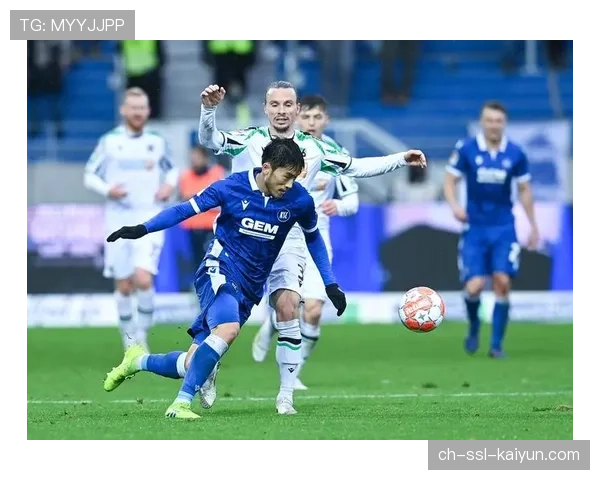 美因茨租借后卫波施首秀即打满全场，提升后防线稳定性